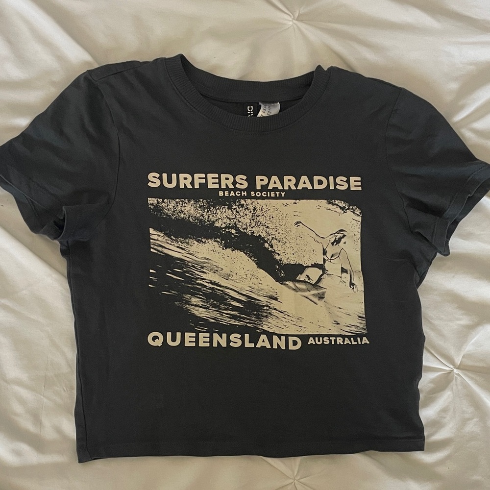 Surfers Paradise H&M Gray T-Shirt